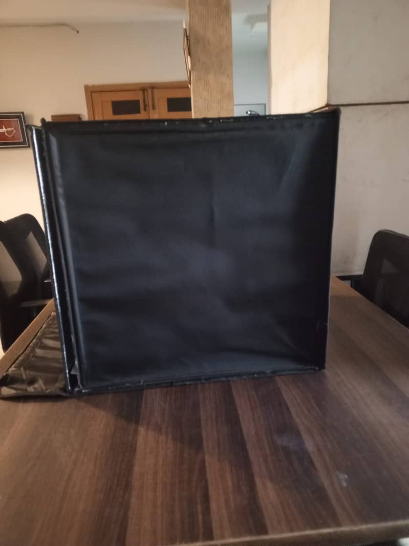 Product Photography Box in good condition 3