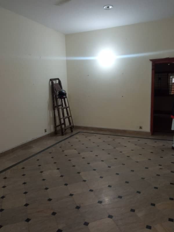 Corner Lower Portion For Rent In Johar Town Block R-1 1