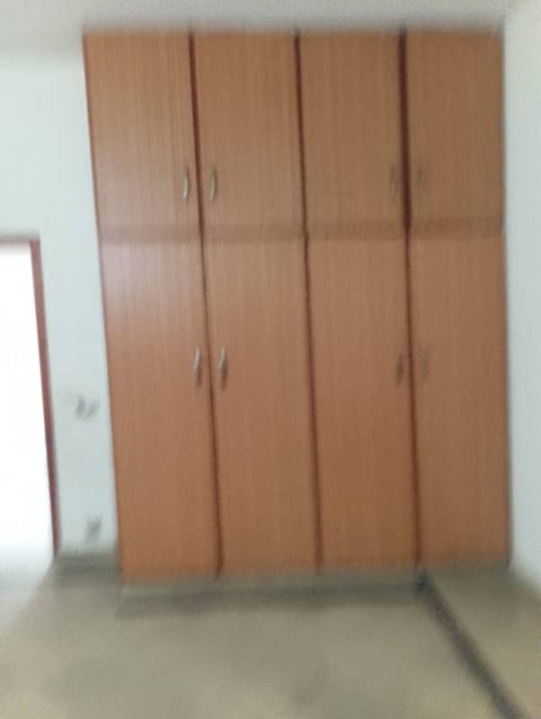 Corner Lower Portion For Rent In Johar Town Block R-1 11