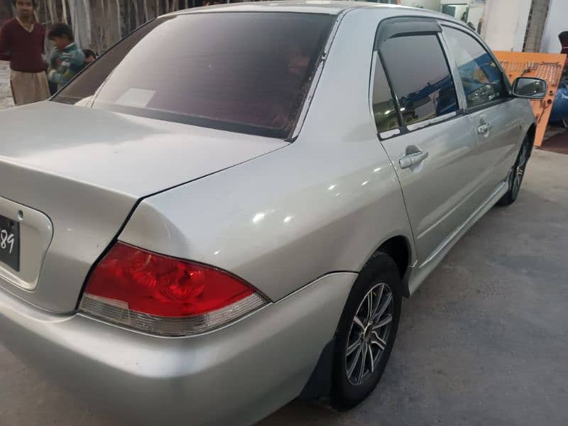 Doctor Used Mitsubishi Lancer 2005 17