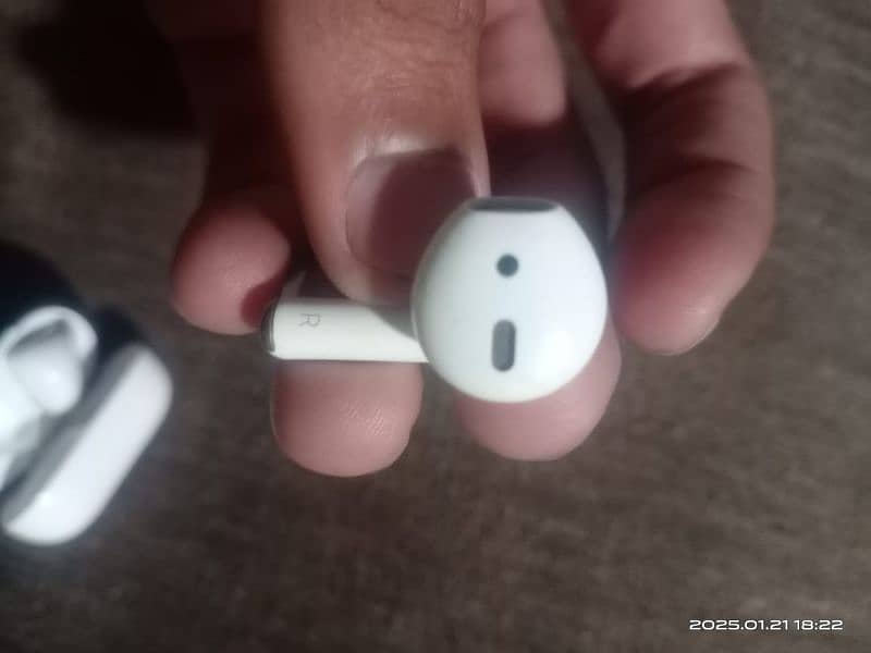 Air pods p50 pro 3