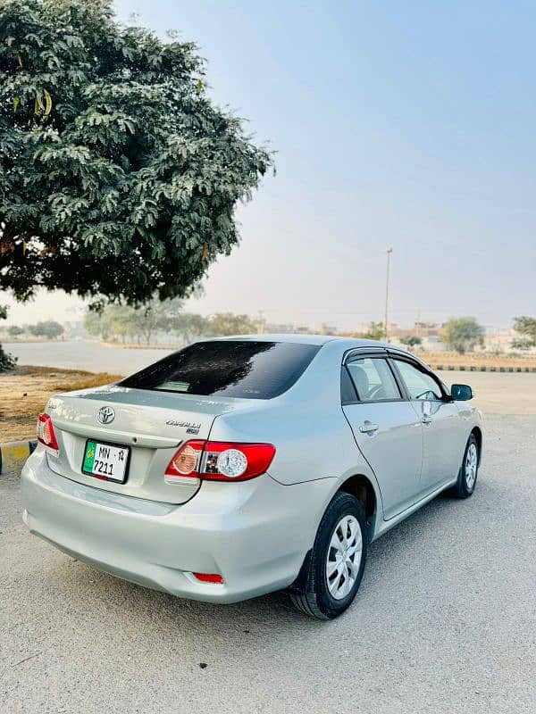 Toyota Corolla GLI 2014 1