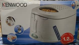 1800W Deep Fryer Kenwood - New, Seal Packed,
                                title=