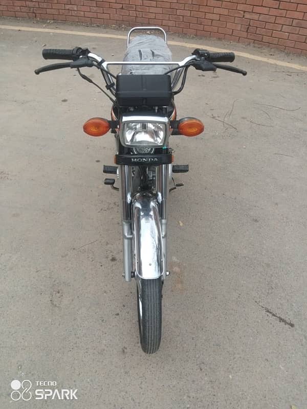 Honda 125 for sale 9