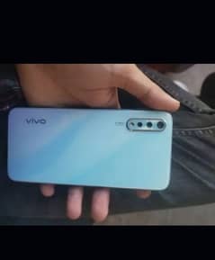 vivo s 1 box and charge available