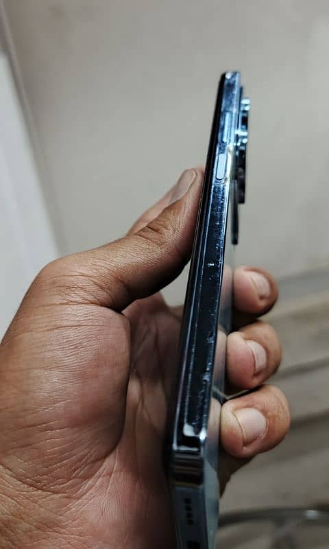 Infinix Hot 40 Pro 1