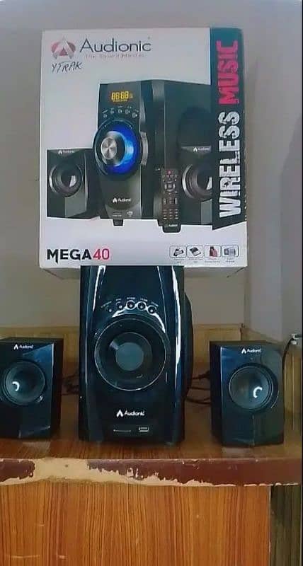 Audionic mega 40 speaker All accessories completed good sound ha 0