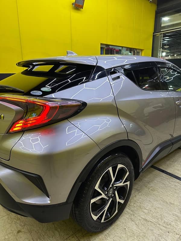 Toyota C-HR G-LED 4