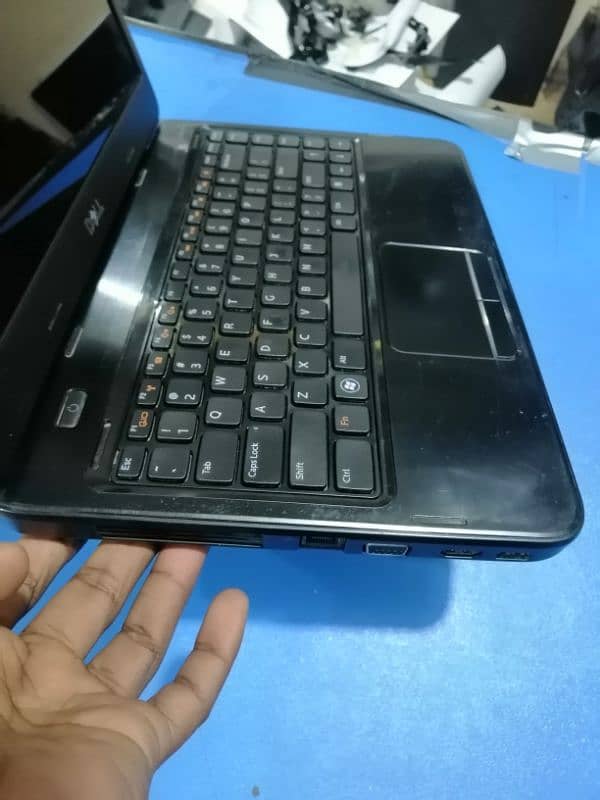 Dell Core i3 2nd generation condition fresh 4