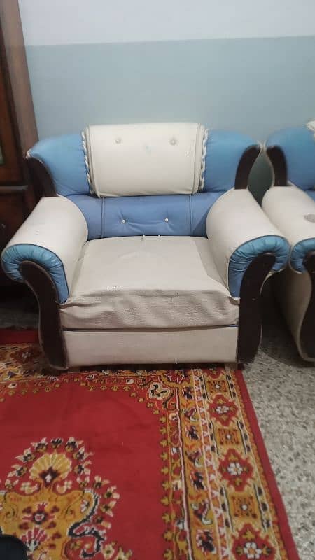 5 seater sofa For sale 1