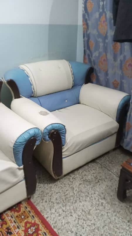 5 seater sofa For sale 2