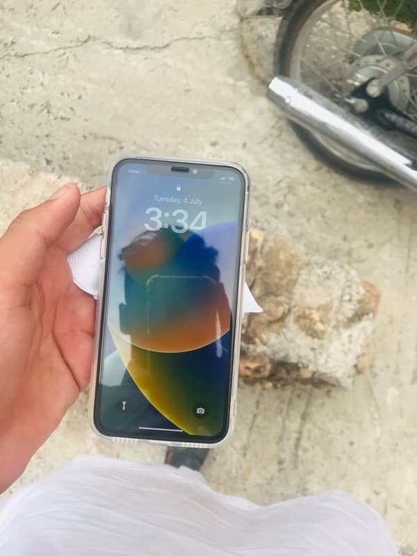 Iphone X 64 GB PTA APPROVED 4