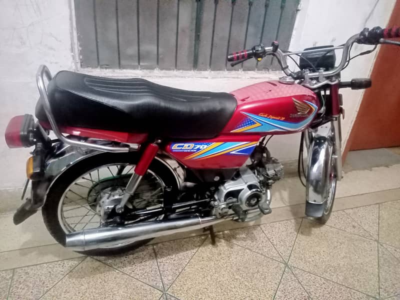 Honda CD 70 Very Good condition & Geniun all 6