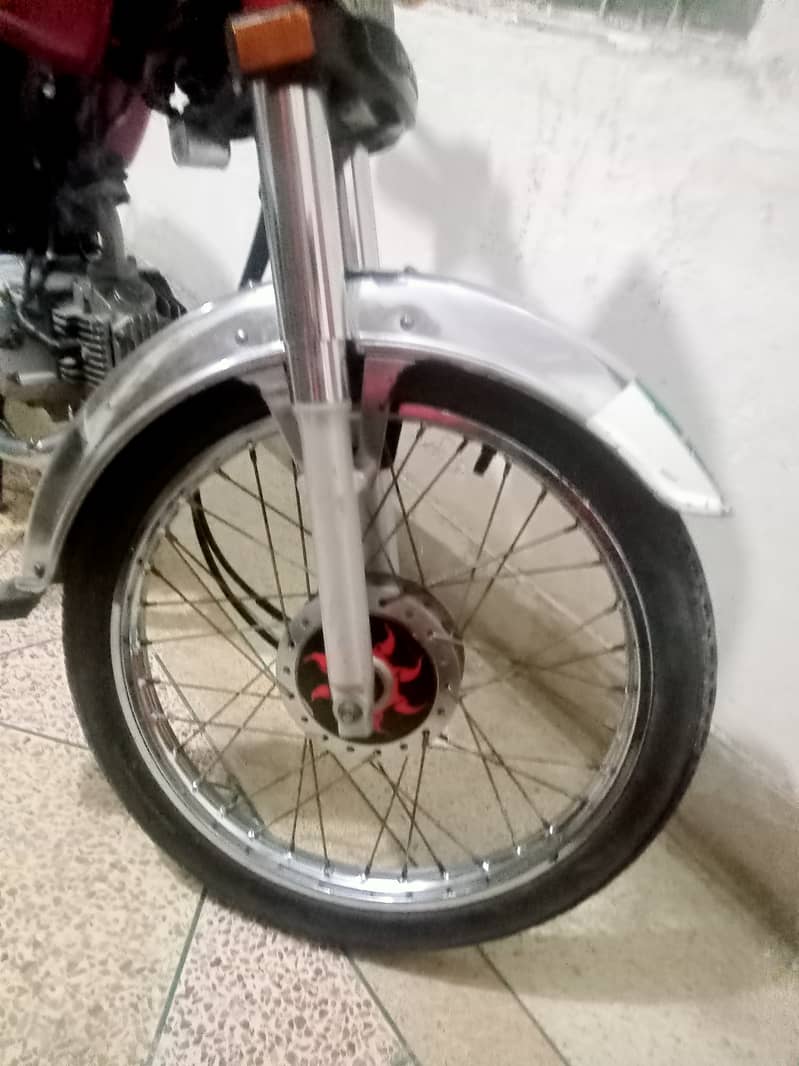 Honda CD 70 Very Good condition & Geniun all 7