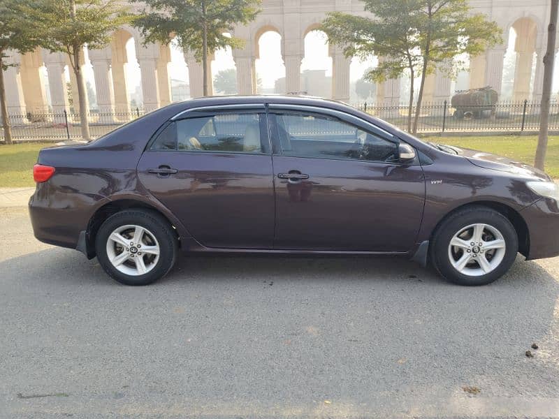 Toyota Corolla GLI 2012 4