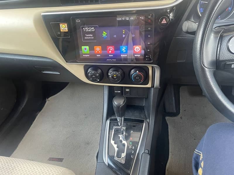 Toyota Corolla Altis 1.6 2019 4