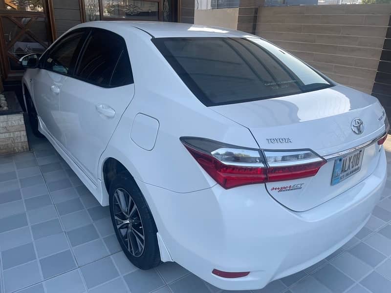 Toyota Corolla Altis 1.6 2019 5