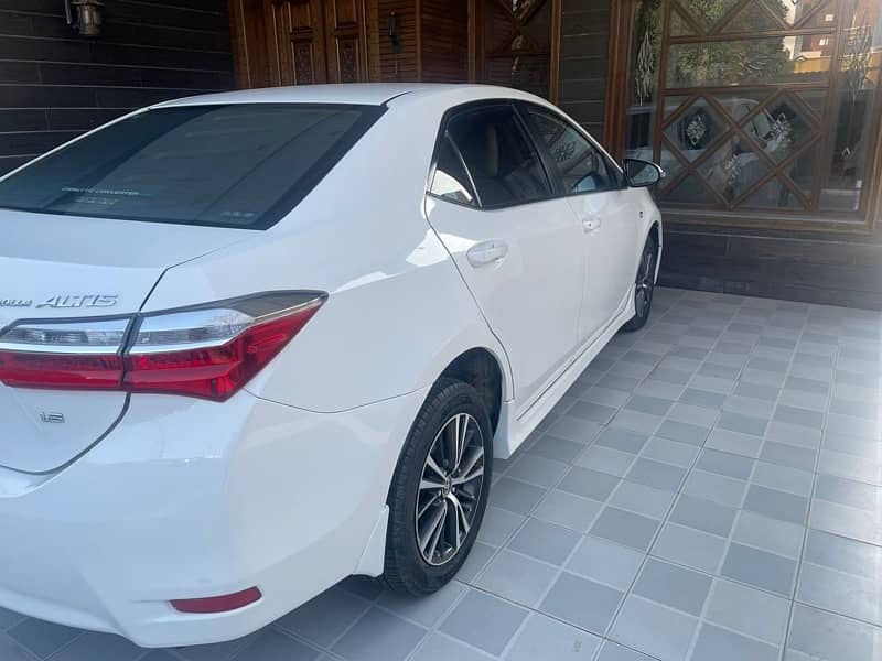 Toyota Corolla Altis 1.6 2019 8