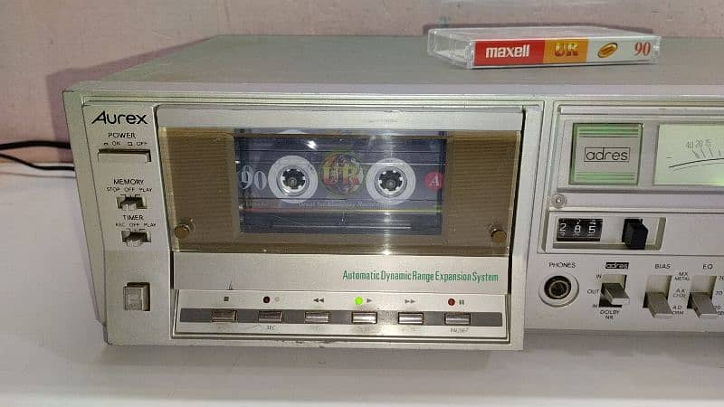 cassette Deck like surround speakers Equalizer 15