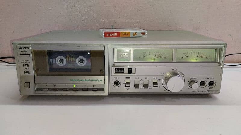 cassette Deck like surround speakers Equalizer 16