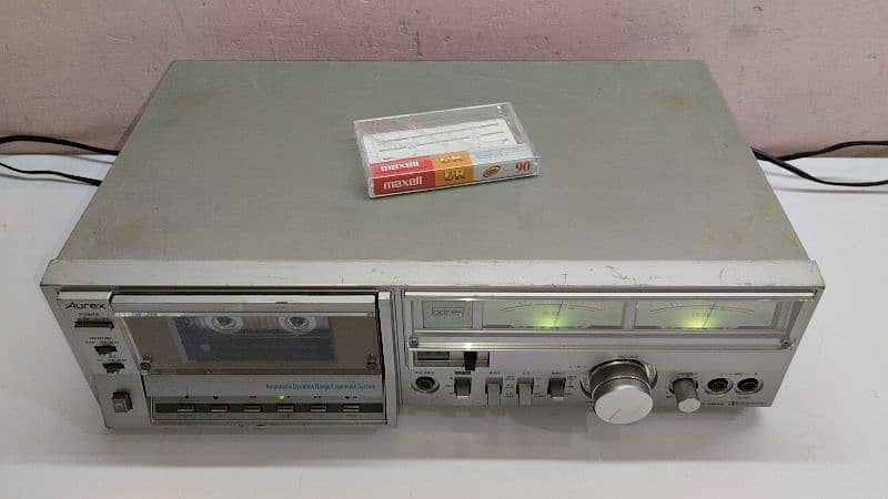 cassette Deck like surround speakers Equalizer 17