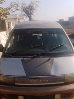 Toyota Town ace  luch condition power staring serva brake power windo