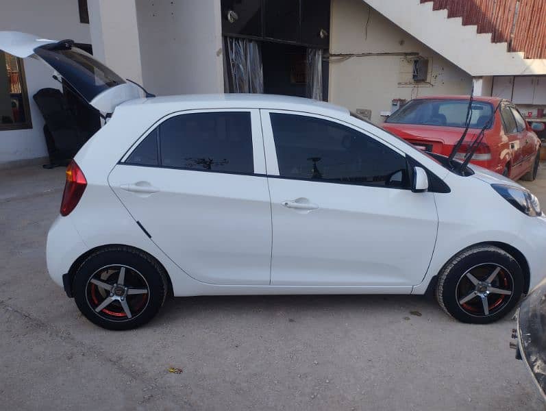 KIA Picanto 2021 5