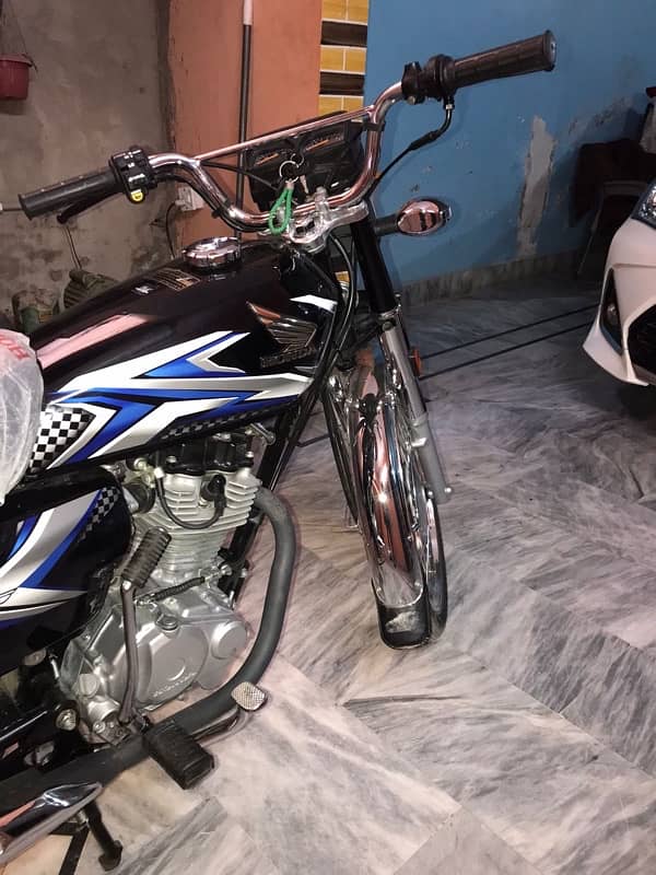 honda125 2025 model zero meter jasie urgent sell 4