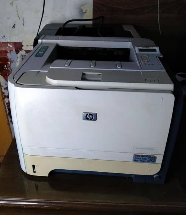 HP Lazer jet black and white printer 2055 0