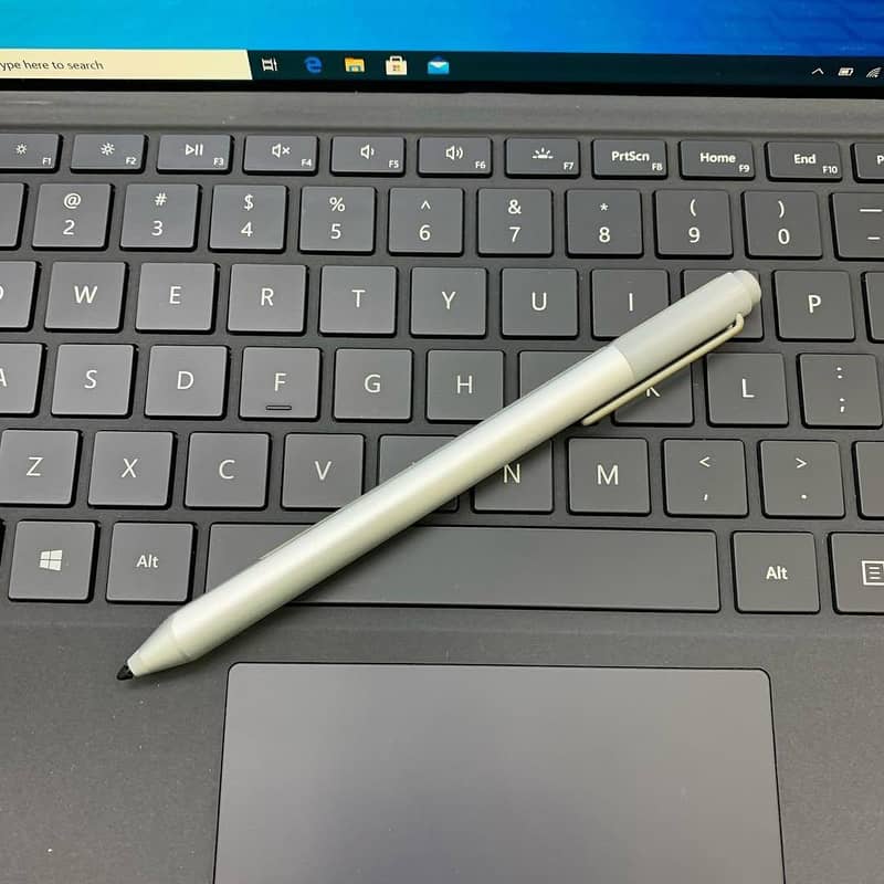 Microsoft Surface Pro 6 With PEN ~ CORE i7 8th Gen ~ 16Gb Ram 512Gb 6