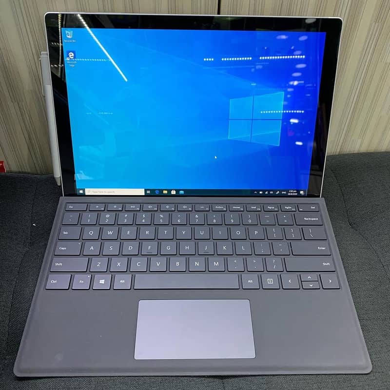 Microsoft Surface Pro 6 With PEN ~ CORE i7 8th Gen ~ 16Gb Ram 512Gb 8