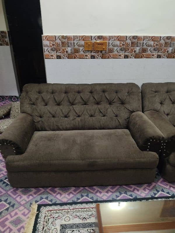 2 seater 3 sofa set 2