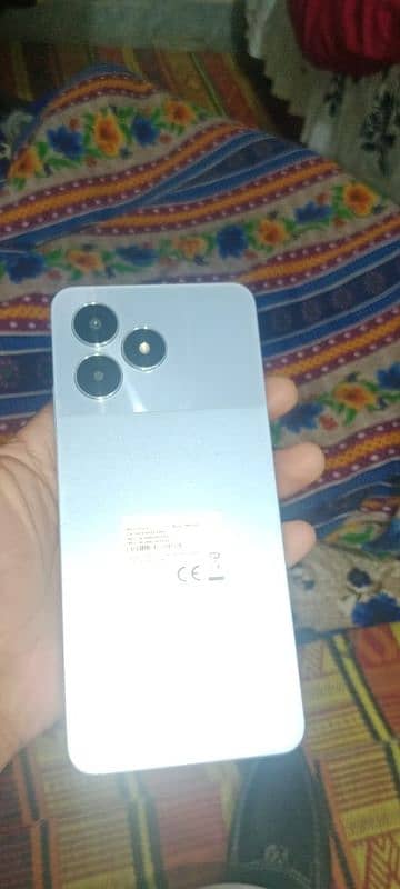 Realme c51 0