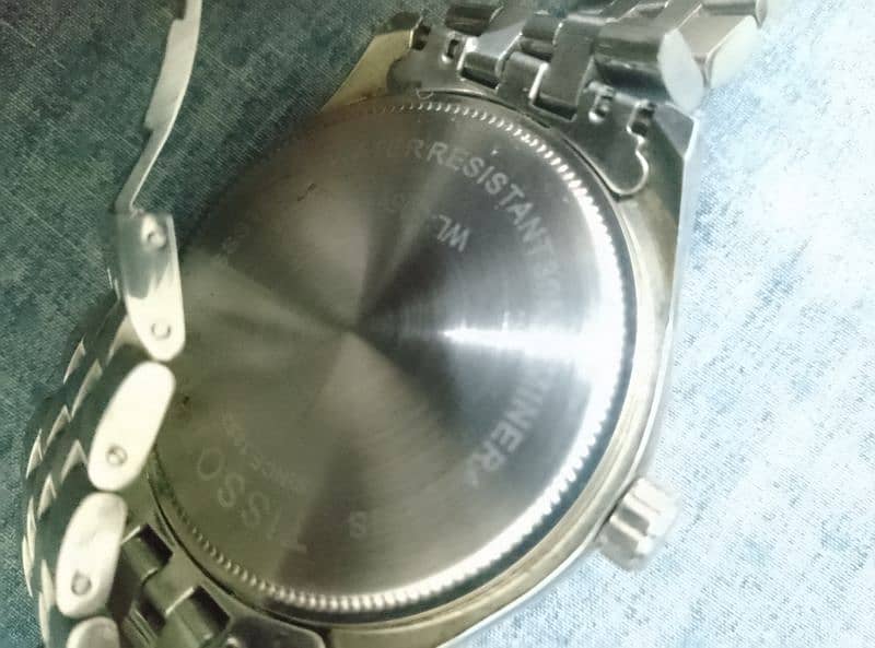 Urgent Tissot watch for sale 2