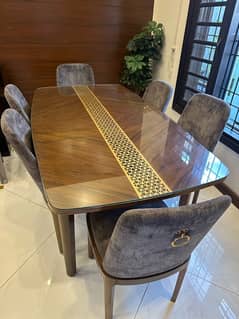 6 seater walnut wood dinning table