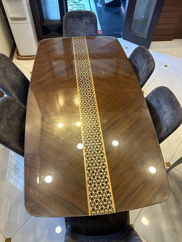 6 seater walnut wood dinning table 1