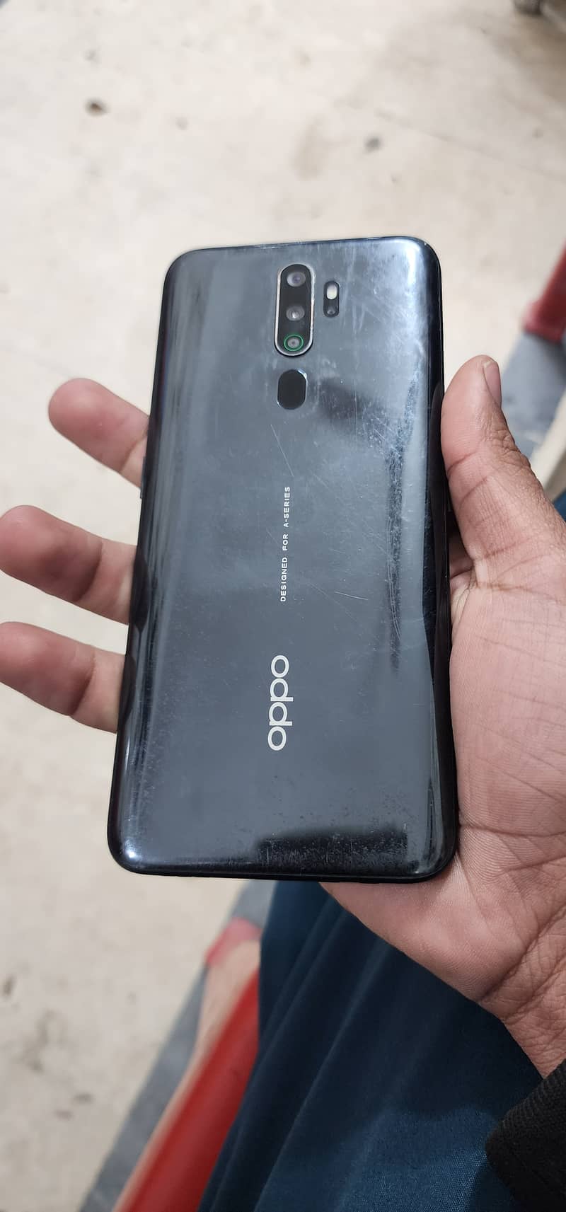 Oppo A5 2020 4