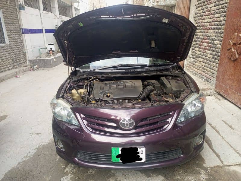 Toyota Corolla Altis 2012 Best Condition 3