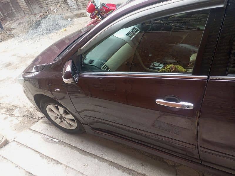 Toyota Corolla Altis 2012 Best Condition 4