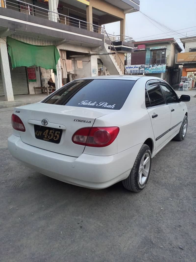 Toyota Corolla 2.0 D 2005 4