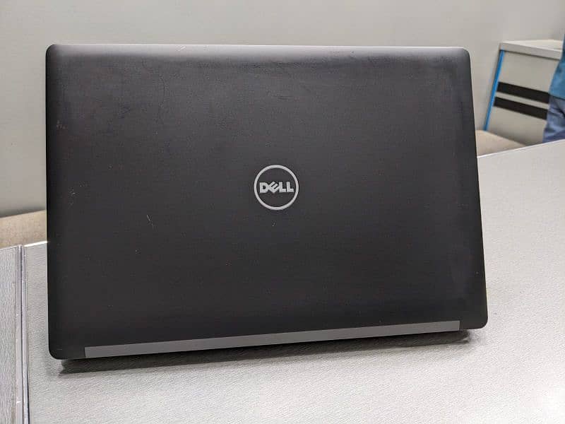 Dell latitude 5280 Core i5 7th Gen  8 GB Ram DDR 4  256 GB SSD 3