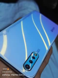 vivo s1