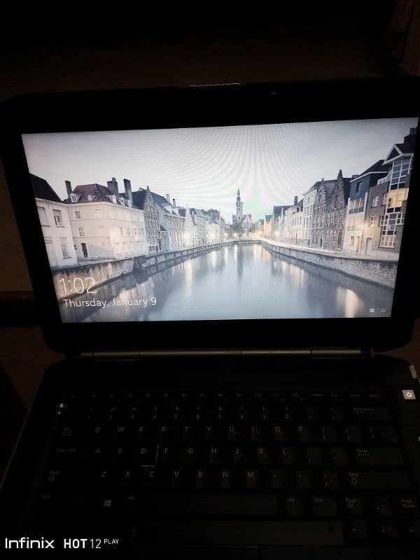 Dell Latitude E5420 10