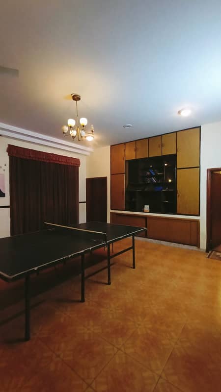 1 Kanal Uppere Porton Avaiable For Rent in Islam blk 10