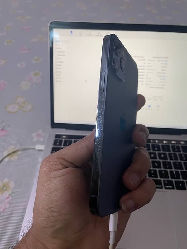 iPhone 12 Pro 128gb 3