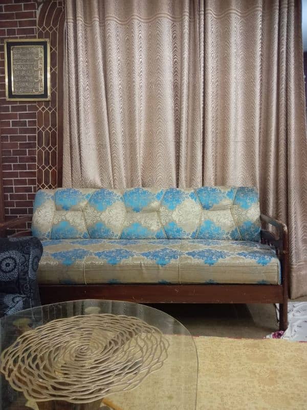 5 seater beautiful sofa set 0