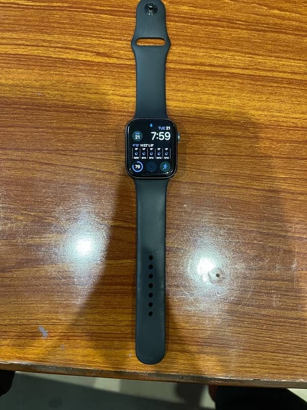 Apple Watch Series 5 2