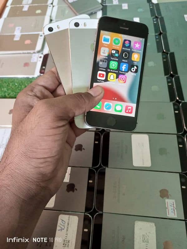 iPhone 5s PTA Approved 64GB # Watsapp. 03486223941 2