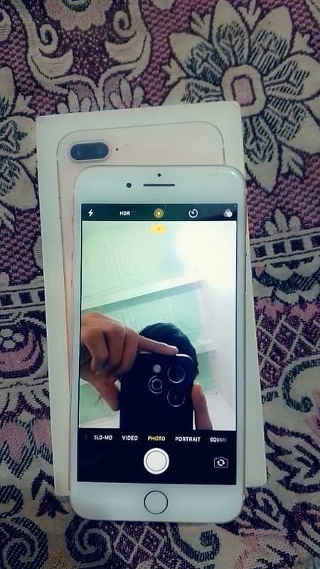 I phone 7 plus 128 gb pta official approved rose gold i phone 7 + 0