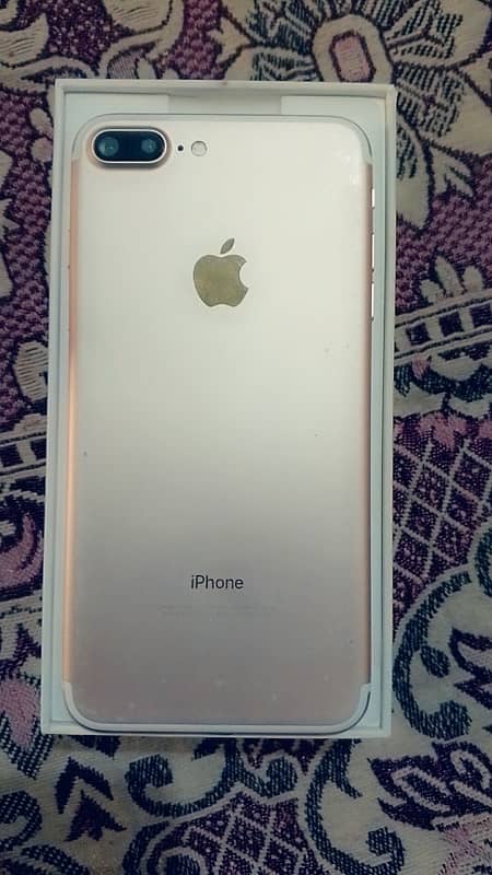 I phone 7 plus 128 gb pta official approved rose gold i phone 7 + 5